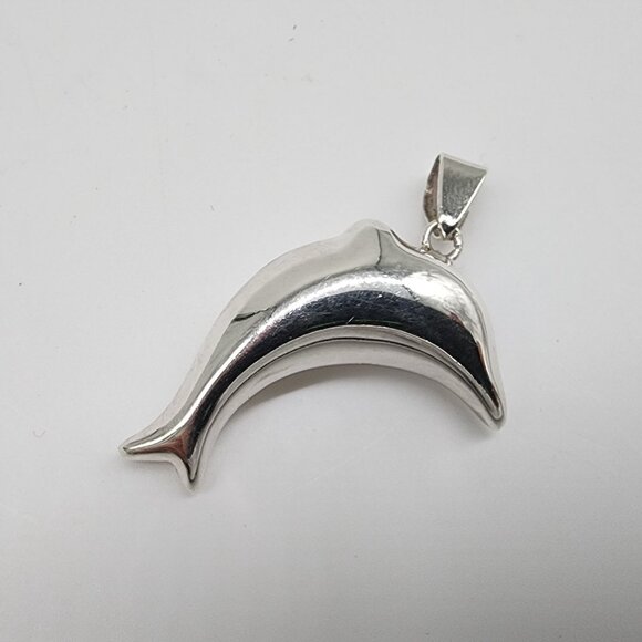 Dolphin Shaped Silver Plated Pendant Necklace Charm 1-3/4" - Picture 5 of 5